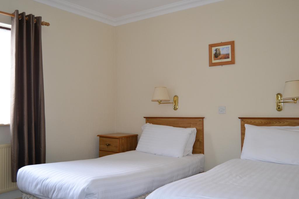 The Beach Hotel มัลลาห์มอร์ ห้อง รูปภาพ